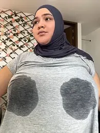sweetmuslim01 — Stripchat recorded stream image, 31.03.2025 17:50