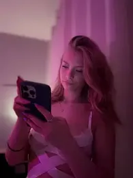 AnastasiaAniess — Stripchat recorded stream screenshot (31 Mar 2025)