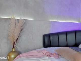 cata-lopez1 — Camsoda recorded stream screenshot (01 Apr 2025)