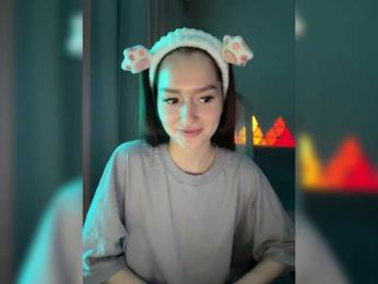 whiteTEA — Bongacams recorded stream image, 01.04.2025 20:20
