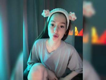 whiteTEA — Bongacams recorded stream image, 01.04.2025 20:20