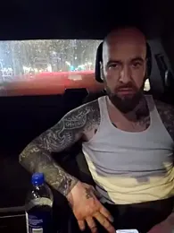 Beardedtattood — Stripchat recorded stream screenshot (04 Feb 2025)