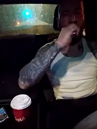 Beardedtattood — Stripchat recorded stream screenshot (04 Feb 2025)