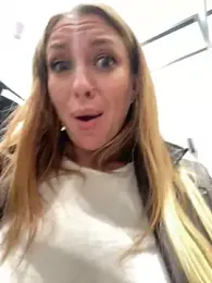 Sweet___Emily — Stripchat recorded stream image, 02.04.2025 13:50
