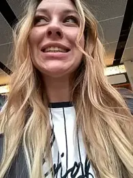 Sweet___Emily — Stripchat recorded stream image, 02.04.2025 13:50