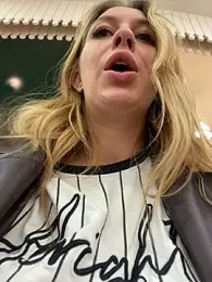 Sweet___Emily — Stripchat recorded stream image, 02.04.2025 13:50