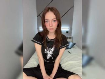 OlivkaVif — Bongacams recorded stream screenshot (03 Apr 2025)