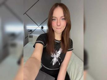 OlivkaVif — Bongacams recorded stream screenshot (03 Apr 2025)