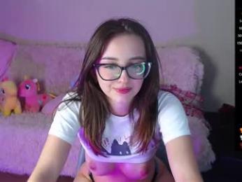 queen_kitty1818 — Chaturbate recorded stream image, 03.04.2025 12:20
