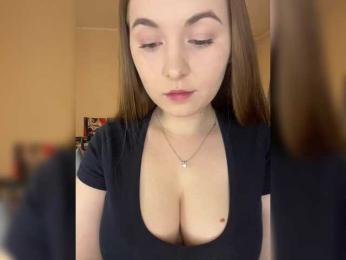 AlinaRay — Bongacams recorded stream image, 03.04.2025 14:20