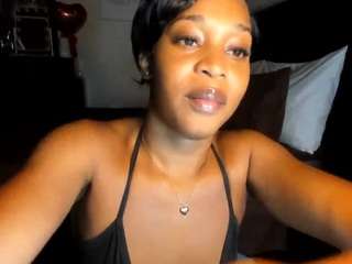 iluvsaffire-bleu — Camsoda recorded stream image, 03.04.2025 18:30