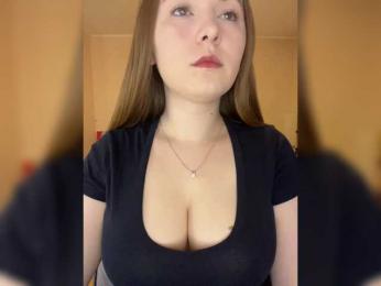 AlinaRay — Bongacams recorded stream image, 04.02.2025 14:10
