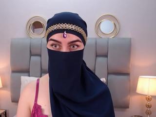 Aliah Manzur — Flirt4free recorded stream screenshot (04 Feb 2025)