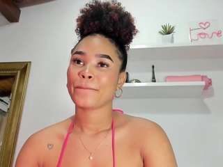 bss-naia — Camsoda recorded stream image, 04.04.2025 20:00