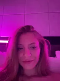 AnastasiaAniess — Stripchat recorded stream screenshot (05 Apr 2025)