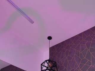 annieswan — Camsoda recorded stream image, 04.02.2025 18:10