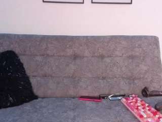 avaferrera — Camsoda recorded stream image, 06.04.2025 04:10