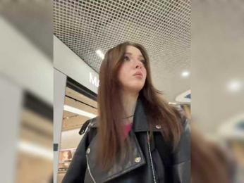 OlivkaVif — Bongacams recorded stream screenshot (06 Apr 2025)