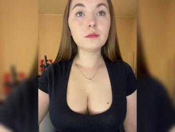 AlinaRay — Bongacams recorded stream image, 04.02.2025 19:00