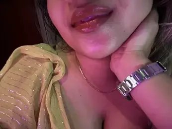 _neesha_414_ — Stripchat recorded stream image, 06.04.2025 16:40
