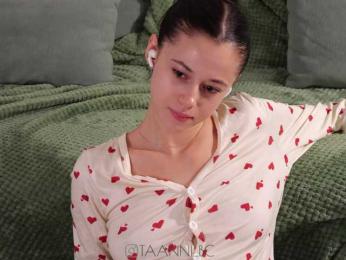 Taanni — Bongacams recorded stream screenshot (07 Apr 2025)