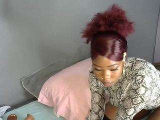 curvymelanin — Camsoda recorded stream image, 07.04.2025 09:00