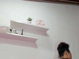 bss-naia — Camsoda recorded stream image, 07.04.2025 19:10