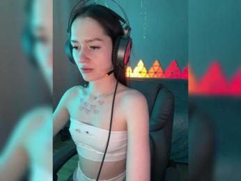 whiteTEA — Bongacams recorded stream image, 07.04.2025 22:50