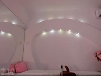 emilylittle — Chaturbate recorded stream screenshot (07 Apr 2025)