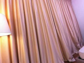 ehotlovea — Chaturbate recorded stream screenshot (08 Apr 2025)