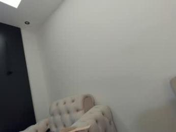 ehotlovea — Chaturbate recorded stream screenshot (04 Feb 2025)