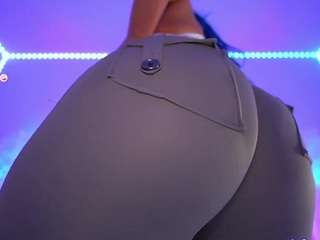 ox-lemon — Camsoda recorded stream image, 10.04.2025 00:20