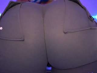 ox-lemon — Camsoda recorded stream image, 10.04.2025 00:20