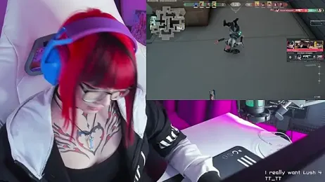 Yumi_Youkai — Stripchat recorded stream image, 10.04.2025 17:40