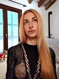 kylie_blck — Stripchat recorded stream screenshot (11 Apr 2025)