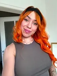 Just_Sophia_ — Stripchat recorded stream image, 11.04.2025 12:00