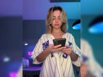 Nataliecroys — Bongacams recorded stream image, 11.04.2025 23:10