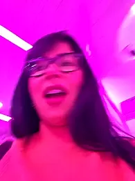 Sara_fun — Stripchat recorded stream image, 12.04.2025 22:40