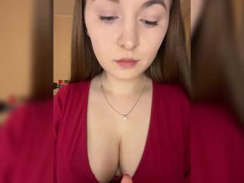 AlinaRay — Bongacams recorded stream image, 13.04.2025 13:30