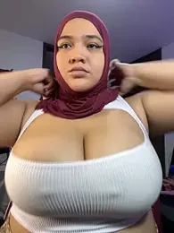 sweetmuslim01 — Stripchat recorded stream image, 13.04.2025 17:20