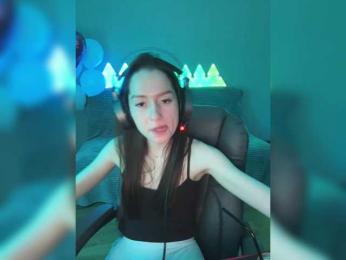 whiteTEA — Bongacams recorded stream image, 13.04.2025 21:40