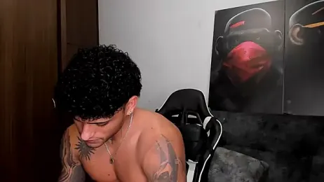 Alessandro_Vanni — Stripchat recorded stream image, 14.04.2025 01:30