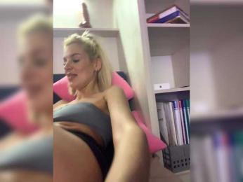 Stasya-moor — Bongacams recorded stream screenshot (14 Apr 2025)