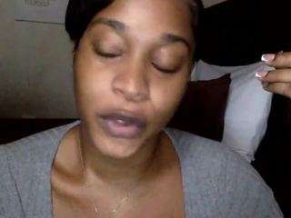 iluvsaffire-bleu — Camsoda recorded stream image, 14.04.2025 15:00