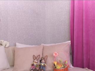 Naomi Bea — Flirt4free recorded stream screenshot (16 Apr 2025)