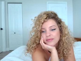 theislandgirl — Chaturbate recorded stream screenshot (16 Apr 2025)