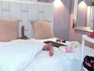 valeeriagarcia — Camsoda recorded stream image, 17.04.2025 12:40