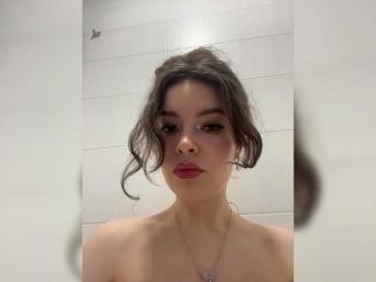 YourLadyyy — Bongacams recorded stream screenshot (17 Apr 2025)