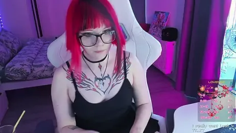 Yumi_Youkai — Stripchat recorded stream image, 18.04.2025 12:40