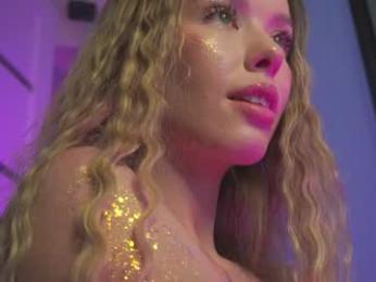 agent_blonde — Chaturbate recorded stream image, 18.04.2025 18:30